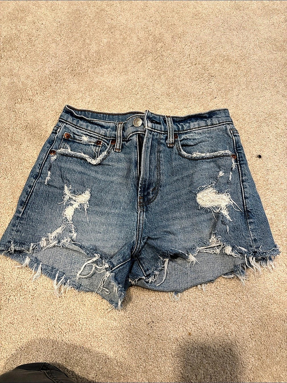 Abercrombie & Fitch Curve Love The Mom Short Mid Rise Blue Waist 25